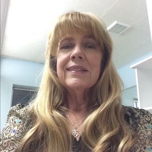 Meet your Posher, Sherry